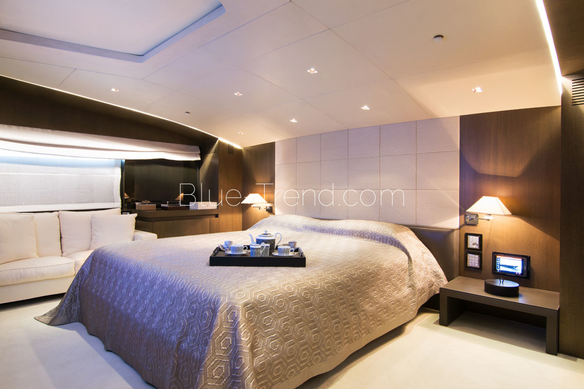 charter yacht MADO Master Stateroom charter yacht MADO Master Stateroom