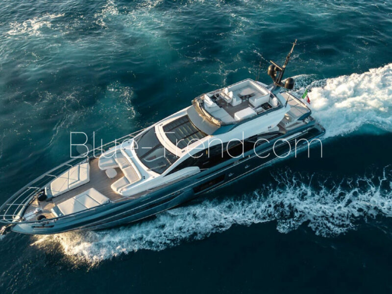 00 NOI 6 at sea