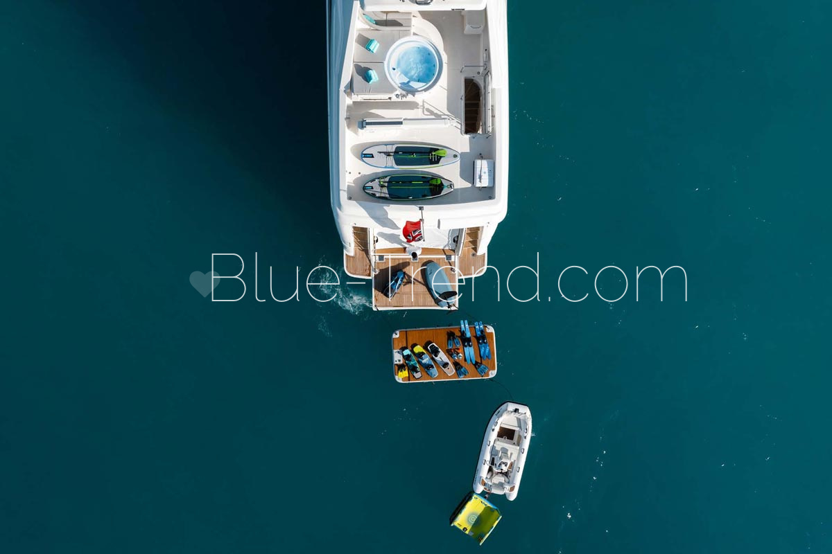 Ferretti 830 charter yacht ONYX decks overview Ferretti 830 charter yacht ONYX decks overview
