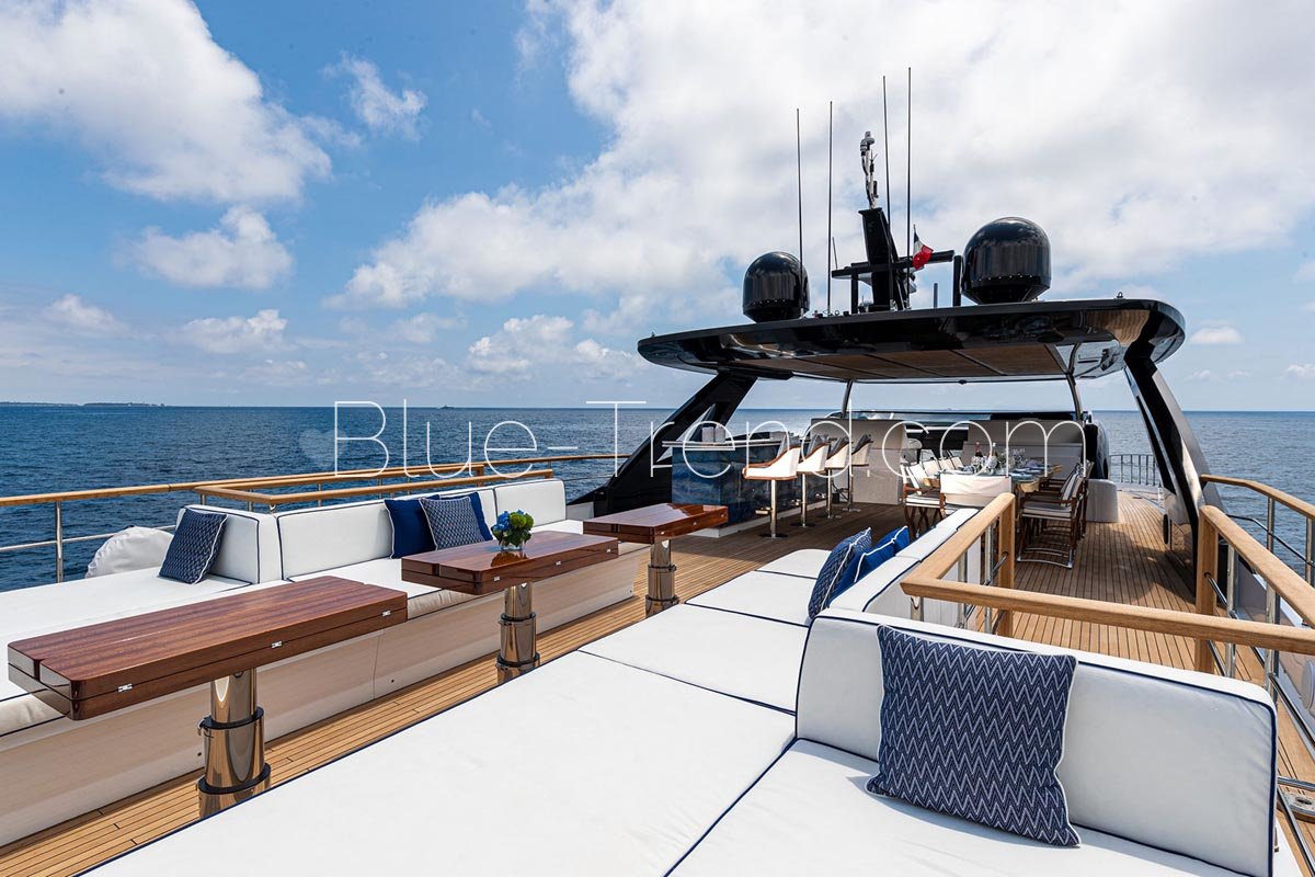 35.50m Amer yacht LAFAYETTE sundeck aft 35.50m Amer yacht LAFAYETTE sundeck aft