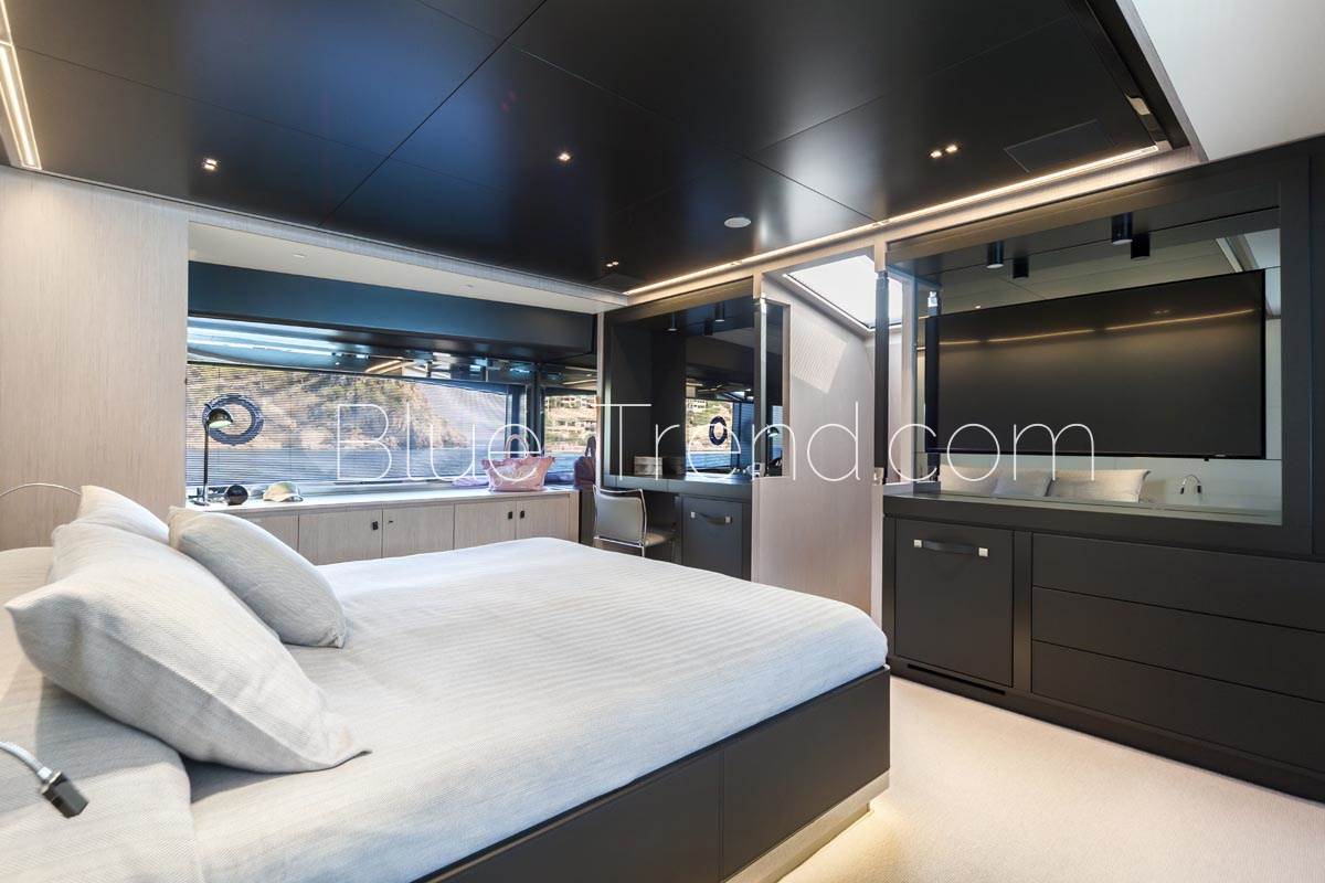Barracuda III Riva Argo 90 main cabin Barracuda III Riva Argo 90 main cabin