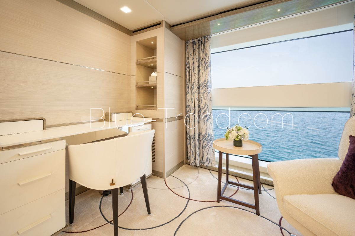 charter yacht CHARADE Master Vanity charter yacht CHARADE Master Vanity