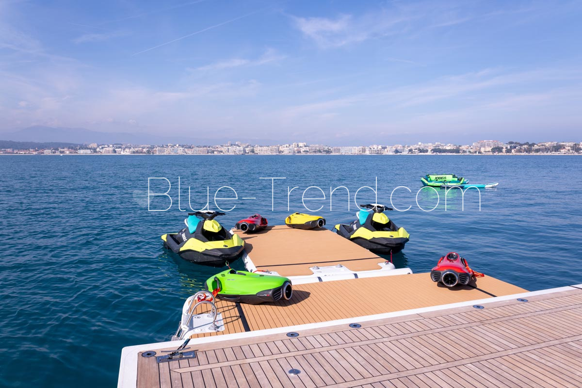 charter yacht CHARADE platform docks and water toys charter yacht CHARADE platform docks and water toys