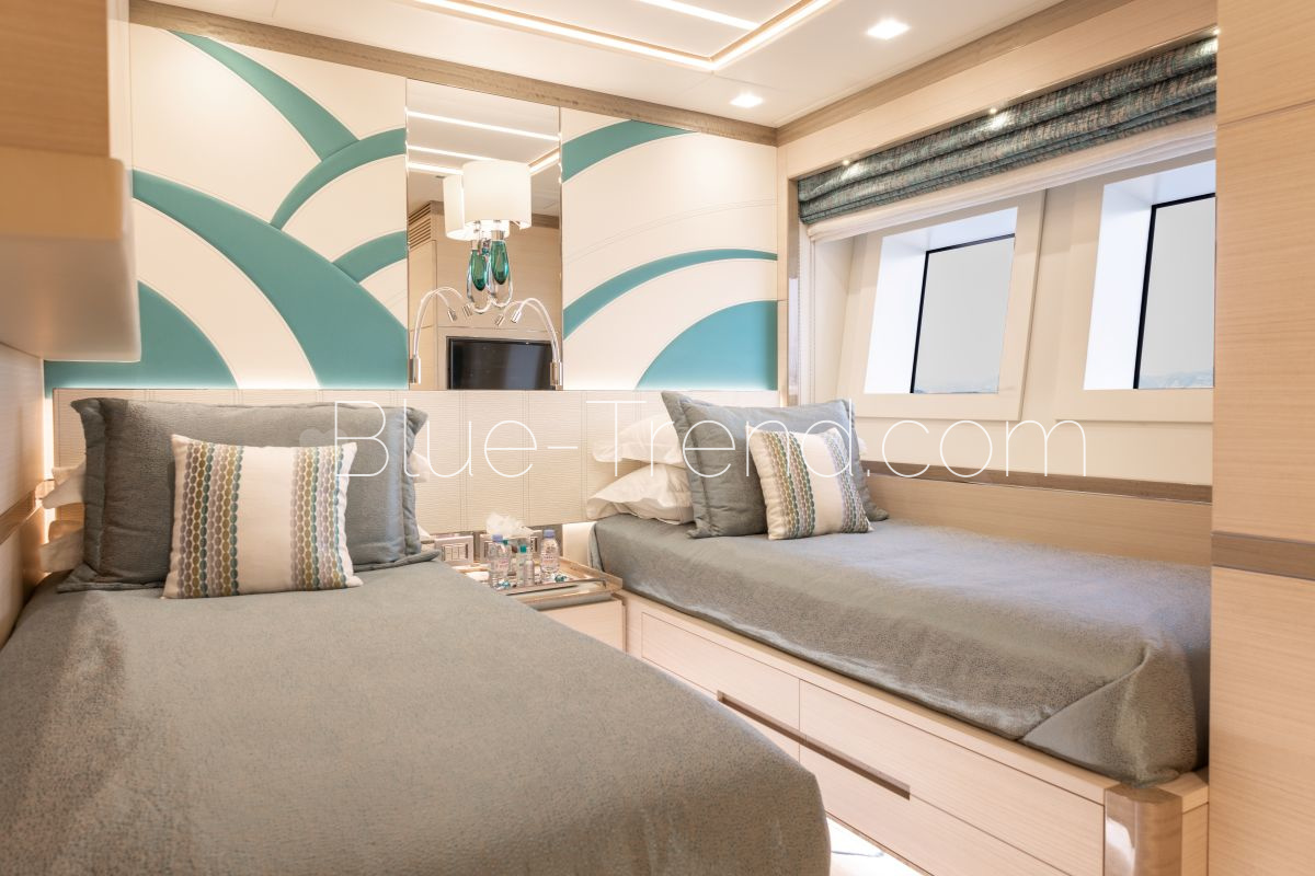 charter yacht CHARADE twin 1 charter yacht CHARADE twin 1
