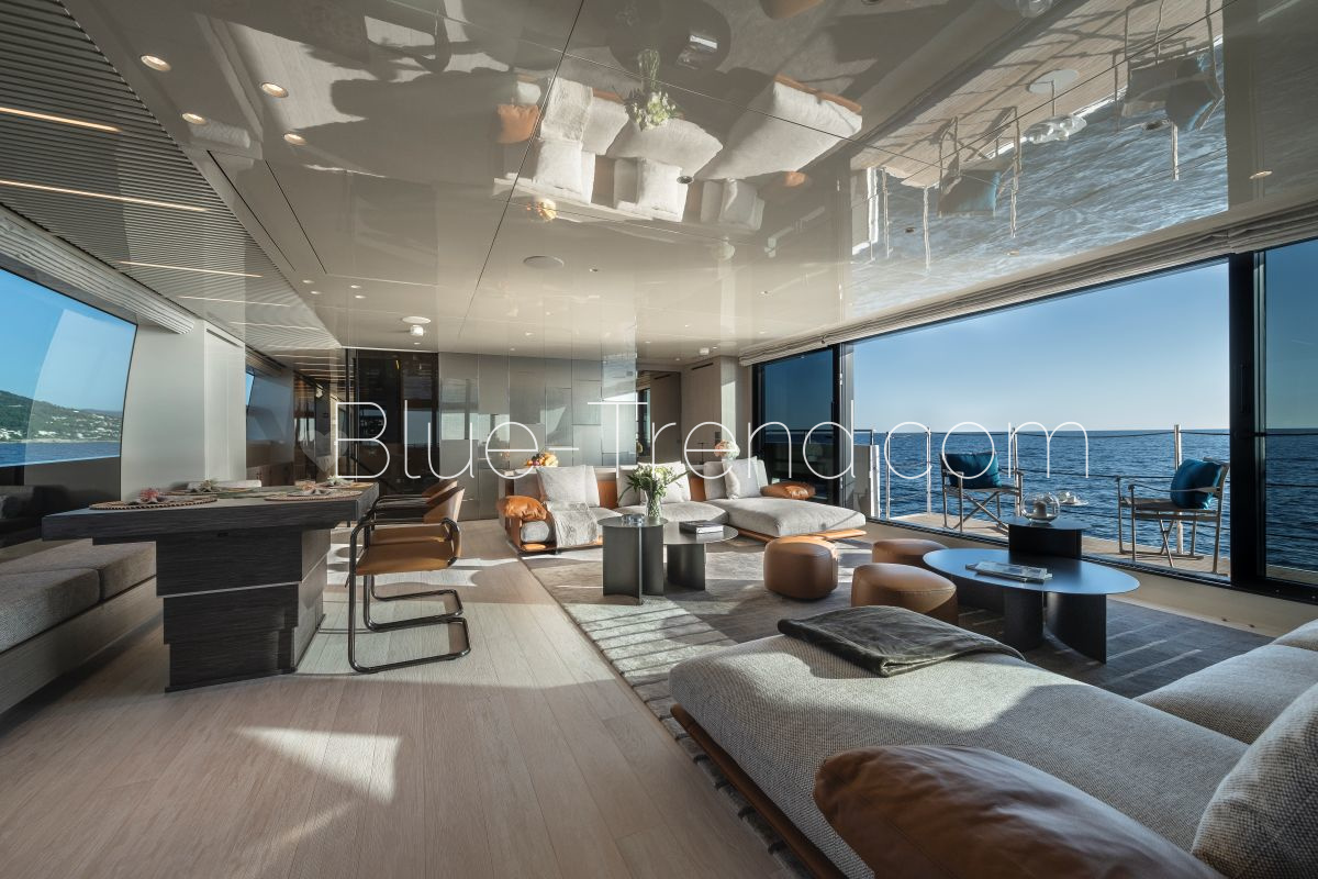 charter yacht VAUBAN salon charter yacht VAUBAN salon
